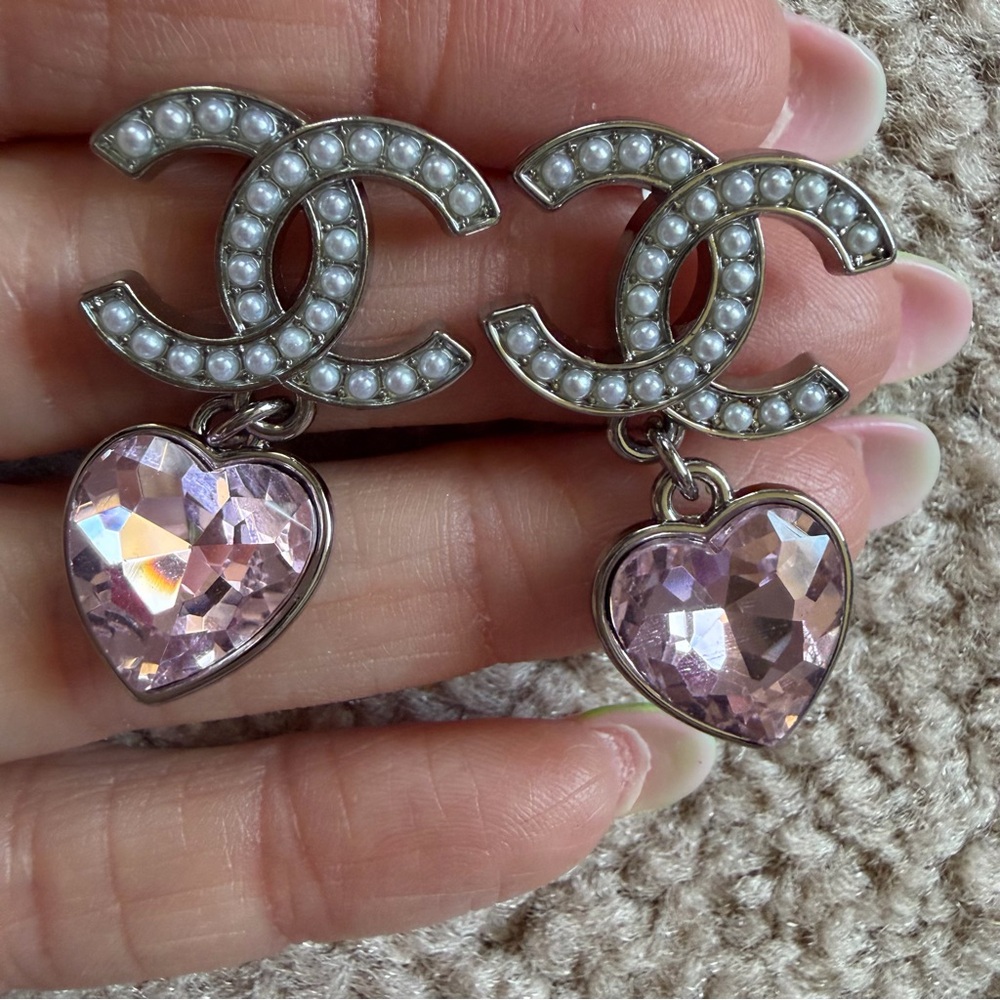 Chanel Pink Pearl CC Heart Drop Earrings